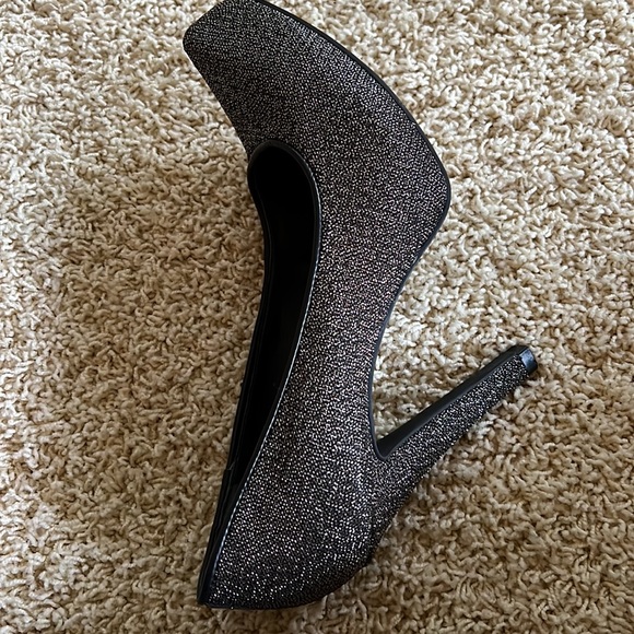 Gianni Bini pumps - Picture 6 of 7